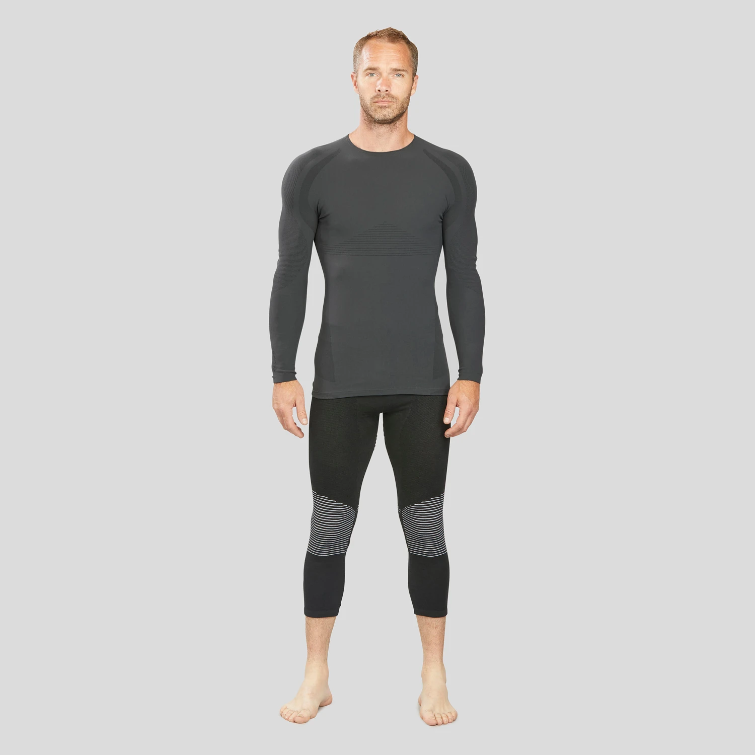 WEDZE Men's Ski 980 Base Layer Ultra-breathable Top 9 WEDZE Men's Ski 980 Base Layer Ultra-breathable Top - Image 7