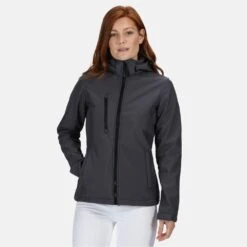 Regatta Womens/Ladies Venturer Hooded Soft Shell Jacket (Black) -Outdoor Equipment Store k28992fcea543efbd9f5dfc0aa5169b09