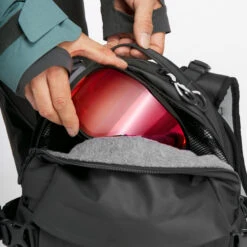 WEDZE Ski Snowboard Freeride Backpack – FR500 DEFENSE L/XL -Outdoor Equipment Store k34b54bda85800b851d6a14c02d06619f