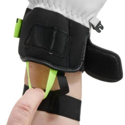 WEDZE ADULT SKI GLOVES - LOBSTER 900 19 WEDZE ADULT SKI GLOVES - LOBSTER 900 -Outdoor Equipment Store k3750ee74b7c54ae581d9d39ad9757316