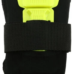 Adult And Junior Snowboarding Wrist Guard - Defence Wrist -Outdoor Equipment Store k502e1827177ca3f70b5785659d427e0d