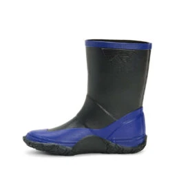 Muck Boots Childrens/Kids Forager Wellington Boots (Black/Blue) 12 Muck Boots Childrens/Kids Forager Wellington Boots (Black/Blue) -Outdoor Equipment Store k658a35a79087daf45de6c4b515c93c23