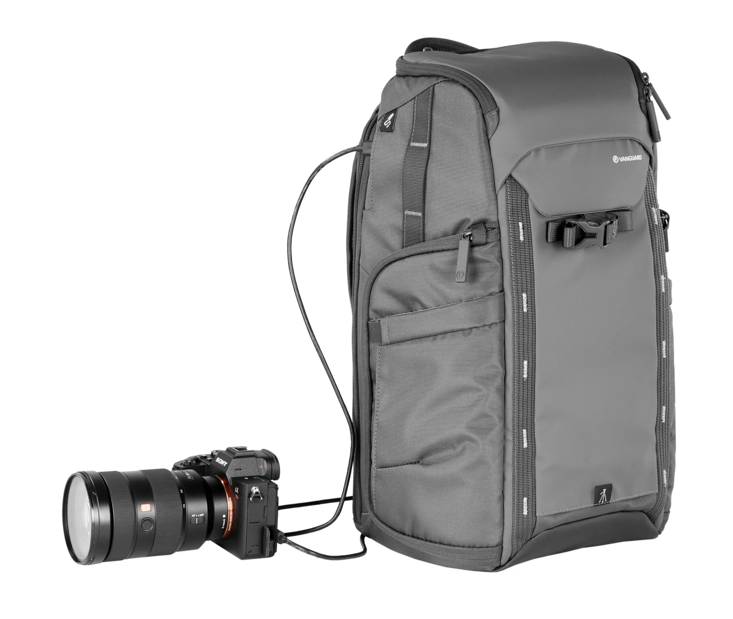 Vanguard VEO ADAPTOR R44 BK Camera Backpack With USB Port 10 Vanguard VEO ADAPTOR R44 BK Camera Backpack With USB Port - Image 8
