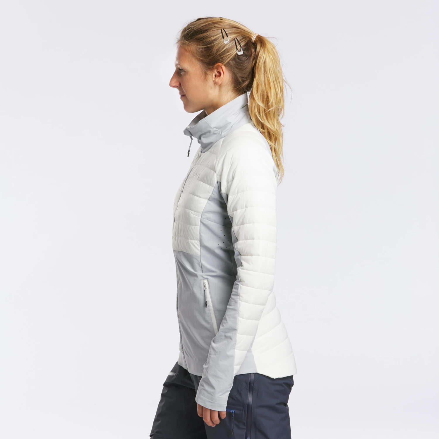 WEDZE WOMEN’S LIGHT SKI LINER JACKET - FR900 8 WEDZE WOMEN’S LIGHT SKI LINER JACKET - FR900 - Image 6