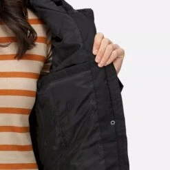 Regatta Womens/Ladies Myla II Parka (Code Red) -Outdoor Equipment Store ka33621ed25a98e2fe53b59d6292c7b6d