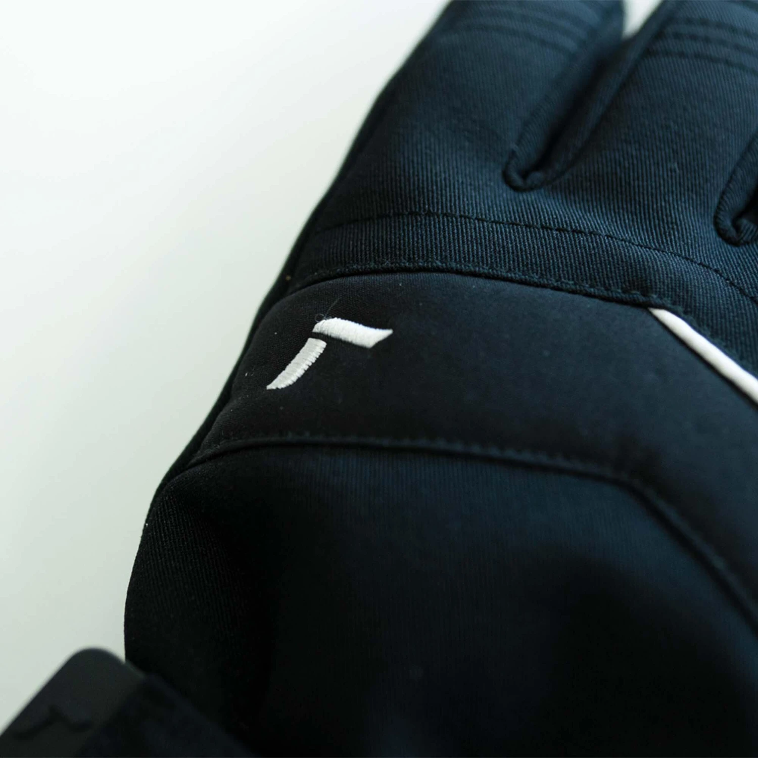 MEN’S SKI GLOVES REUSCH ADRET GTX® 8 MEN’S SKI GLOVES REUSCH ADRET GTX® - Image 6