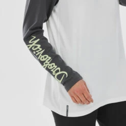 WEDZE Women’s Meino Wool Ski Underwear - BL 590 Brokovich Top -Outdoor Equipment Store kcae27f01fb015506ad056ad105044daf