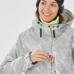 Women Snowboard And Ski Jacket SNB JKT 100 -Outdoor Equipment Store kd19684f0d3cb4ba70eaa3d37ac5a2eca