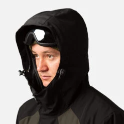 Zero Hypadri Jacket Black -Outdoor Equipment Store kdf73f41d157c7aa658412bfef26ab376